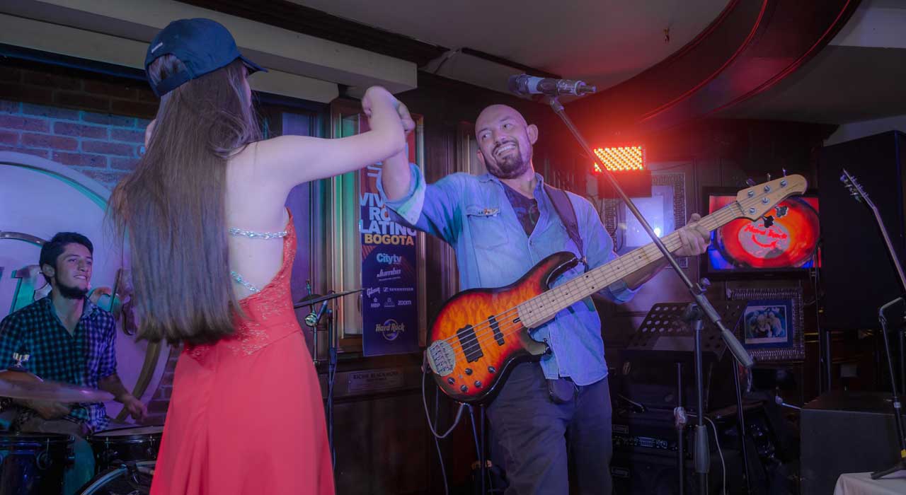 Image showing country music performance